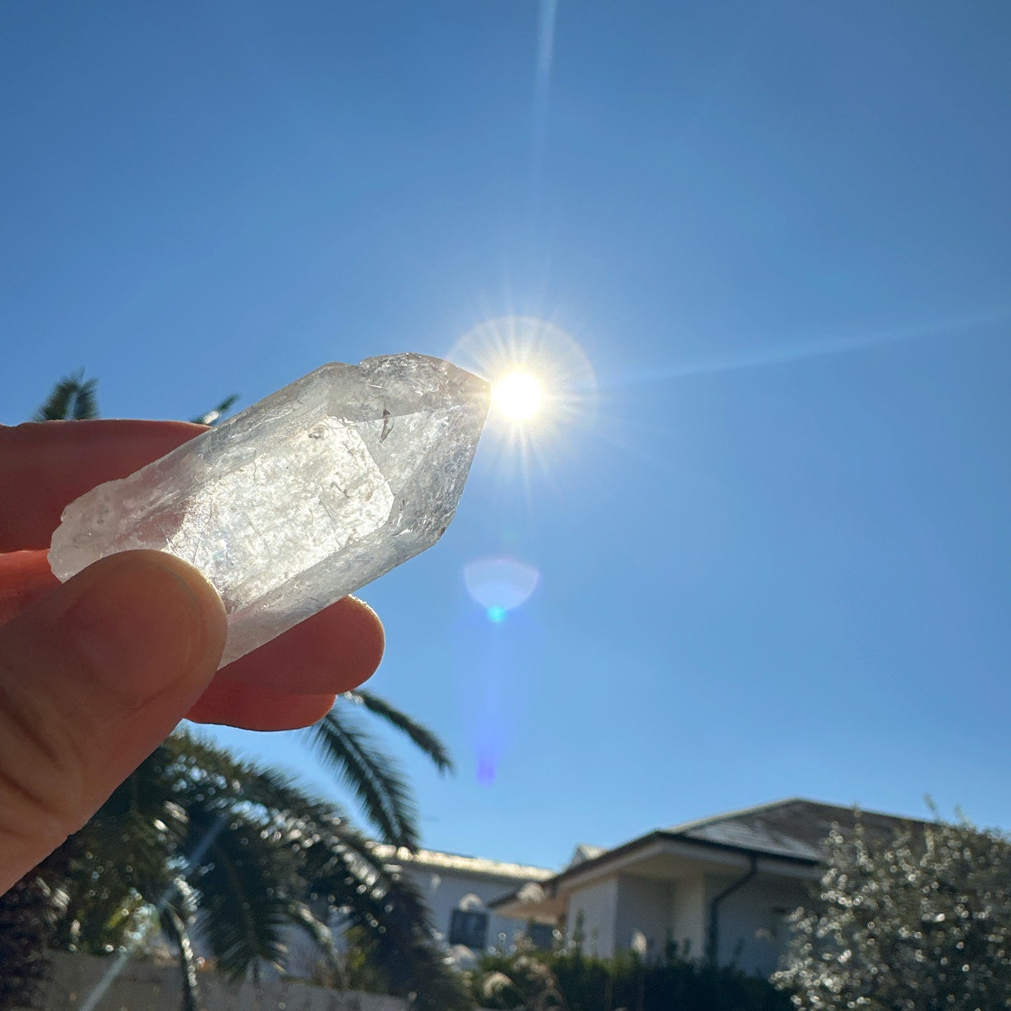 送料無料✨家と空間を浄化し守る結界水晶4本セット✨